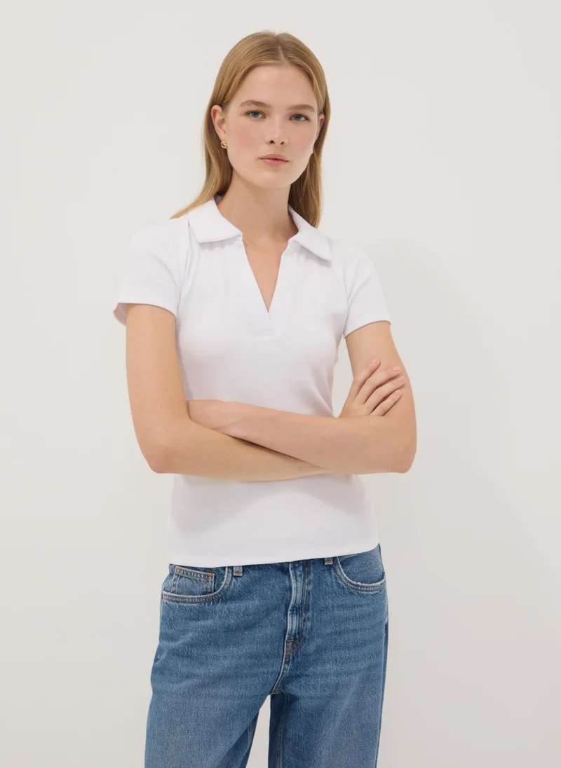 او في اس OVS White Stretch Cotton Polo Shirt With Open V-Neck, Regular Fit