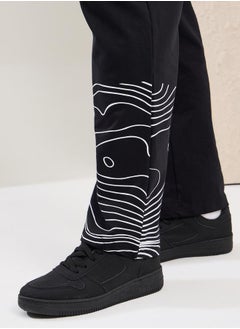Styli Dune Runner Placement Print Relaxed Fit Joggers  - Image 4