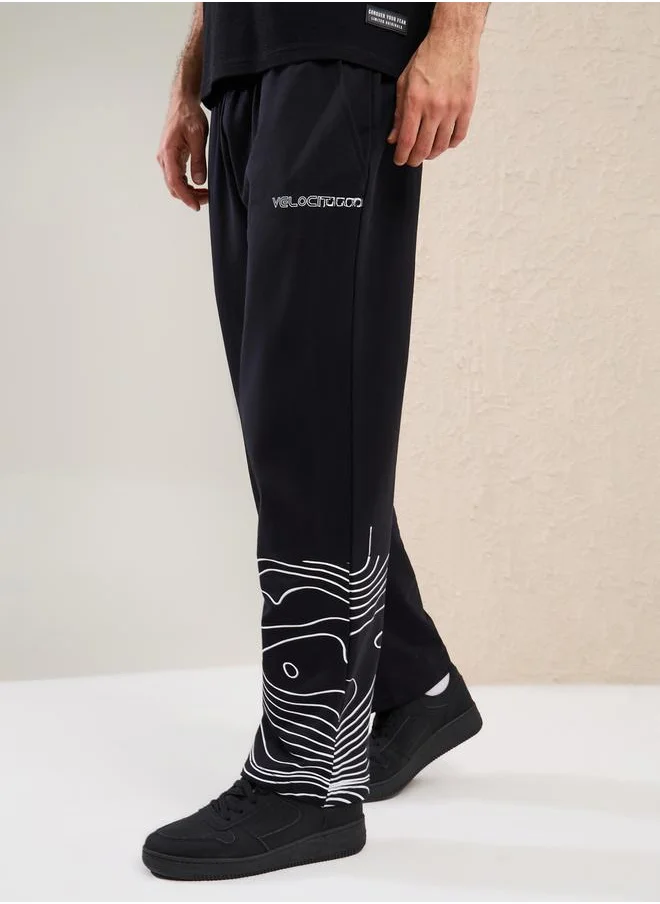 ستايلي Dune Runner Placement Print Relaxed Fit Joggers