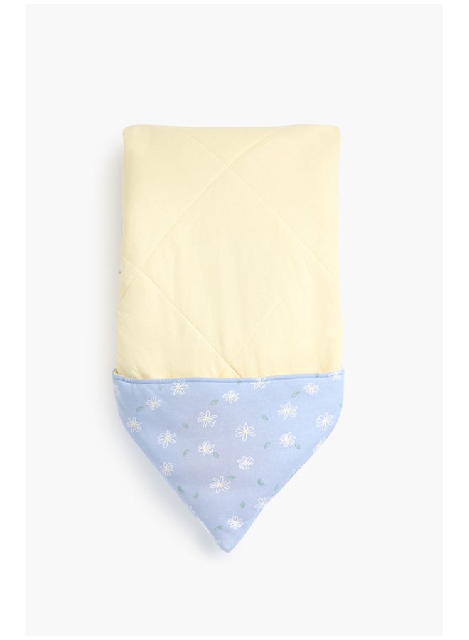 كوفرتة بيبي بناتي