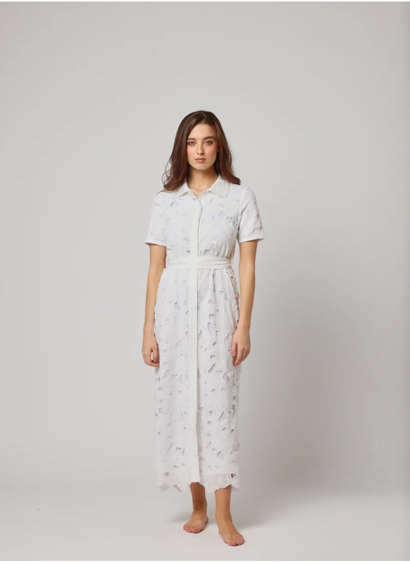 أشيتا فرنانديز Ashita Fernandes Gul – Embroidered Ivory Linen Dress with Collared Neckline & Flowing Asymmetrical Hem