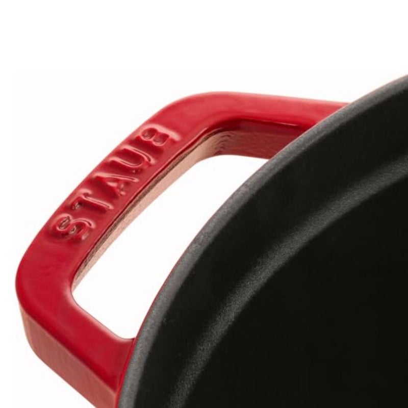 Cocotte Round 18cm Cherry: ideal for stovetop-to-table cooking, enameled cast iron, vibrant cherry red, scratch-resistant glossy finish - Image 2