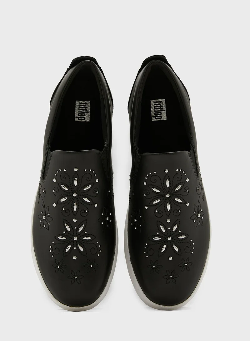FitFlop Sania Skate Flower Stud Sneakers