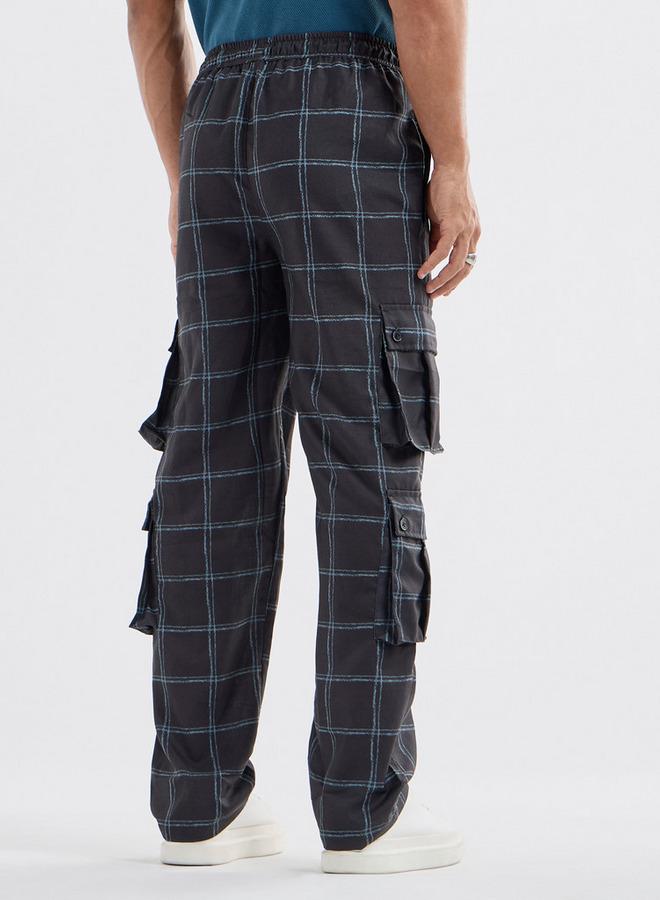 Splash FAV Checked Regular Fit Cargo Pants with Drawstring Closure and Pockets - Image 3