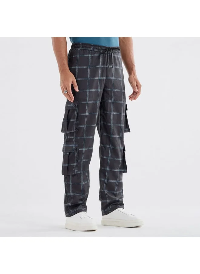 FAV Checked Regular Fit Cargo Pants with Drawstring Closure and Pockets