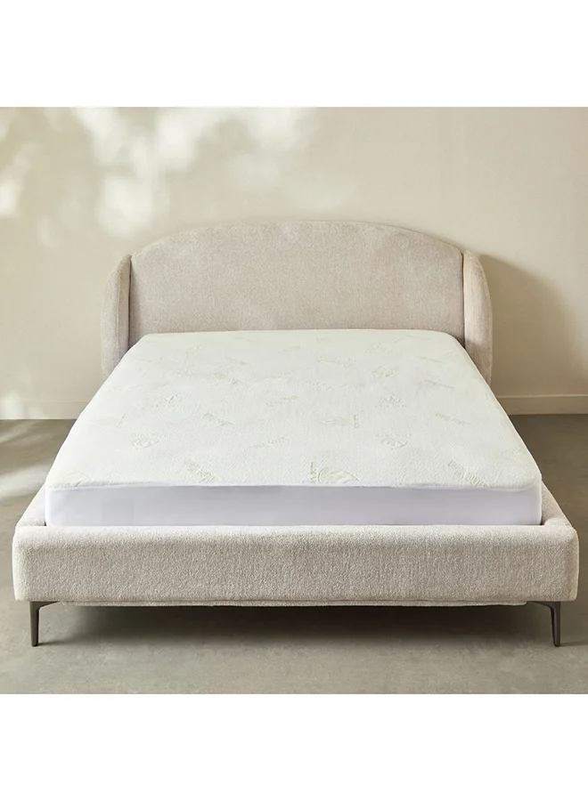 Home Box Aloe Vera Waterproof Queen Mattress Protector 200 x 33 x 150 cm