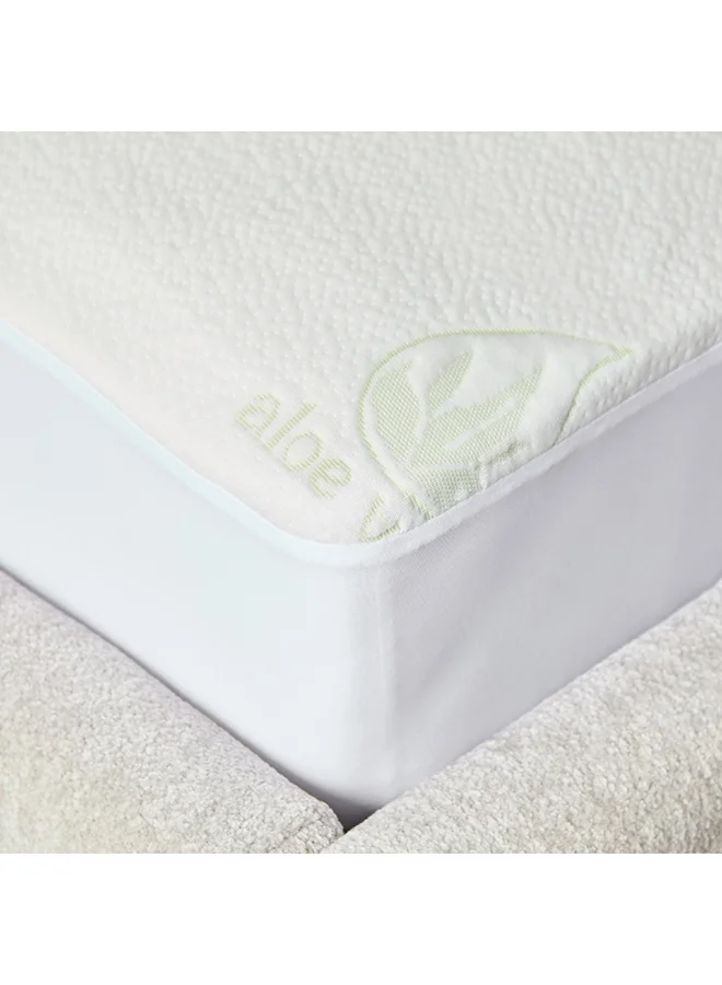 Home Box Aloe Vera Waterproof Queen Mattress Protector 200 x 33 x 150 cm