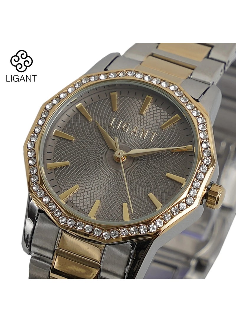 LIGANT Luxury Women's Stainless Steel Watch in Gold & Silver - Elegant Modern Design - Rust Resistant Metallic Wristwatch for Events & Daily Wear - Image 4