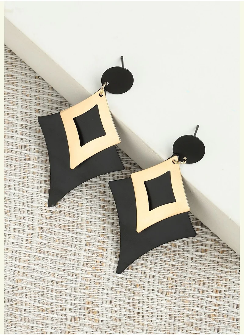 SOHI Gold Plated Party Designer Drop Earring For Women