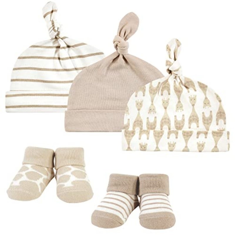 baby-girls Cap and Socks Set - Image 1