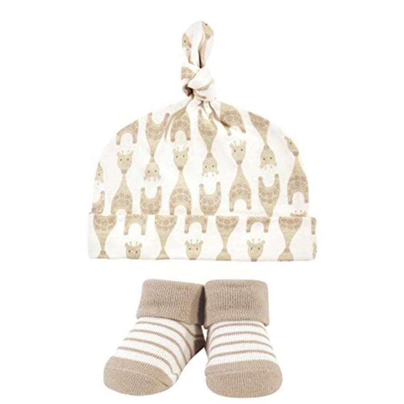 baby-girls Cap and Socks Set - Image 3