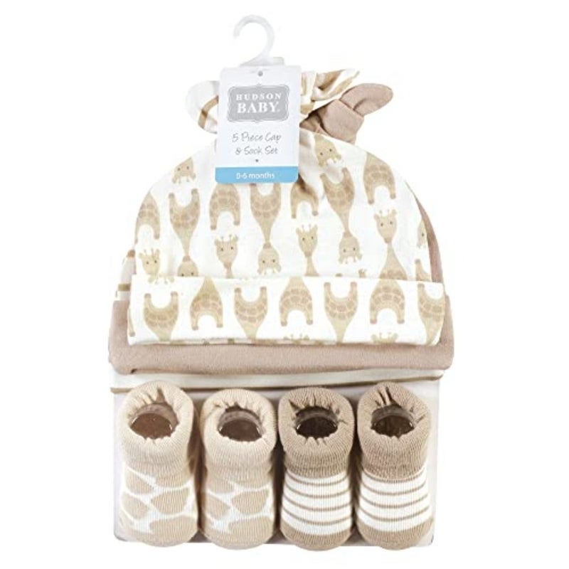baby-girls Cap and Socks Set - Image 2