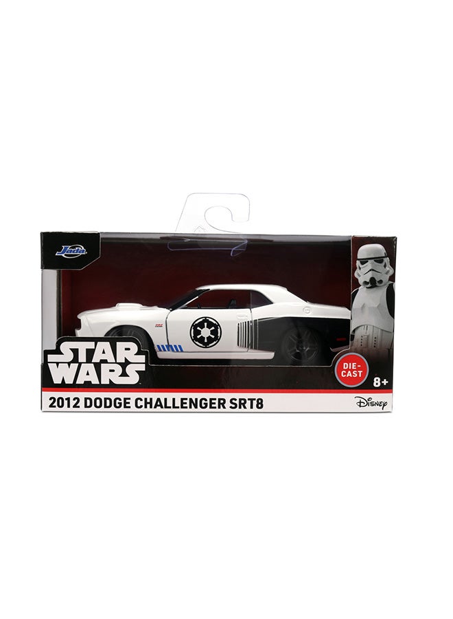 Jada Toys Star Wars Stormtrooper 2012 Dodge Challenger SRT8 1:32 Die-Cast Model Car, White Muscle Car with Opening Doors, Free-Rolling Wheels, Detailed Design, Collectible Vehicle Toy, Ages 8+ - Image 3