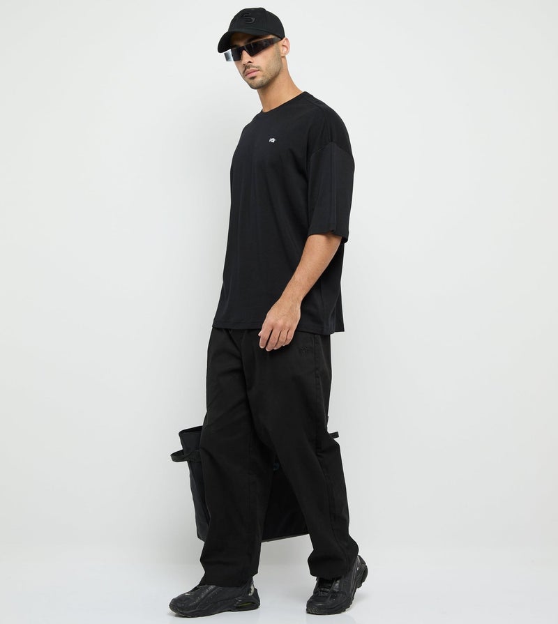 إف5 تيشيرت رجالي فضفاض حديث أقل كلامًا، المزيد من الفعل - Image 3