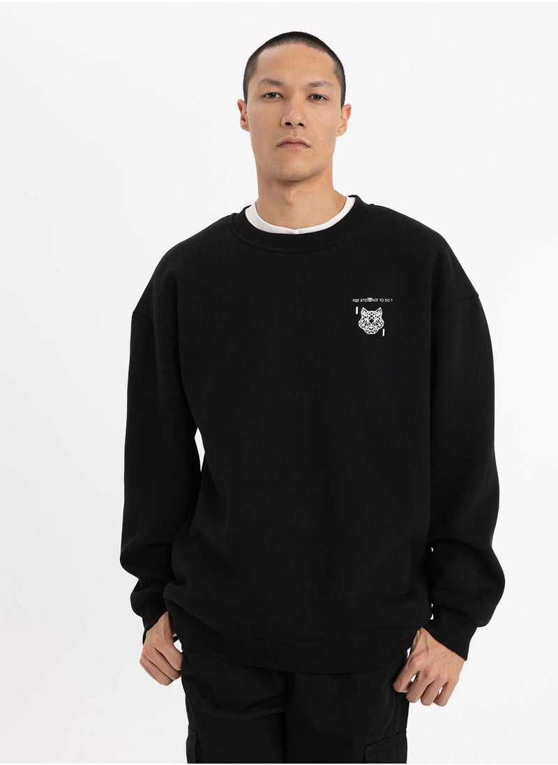 DeFacto Oversized Fit Crew Neck Back Printed Sweatshirt  - Image 1