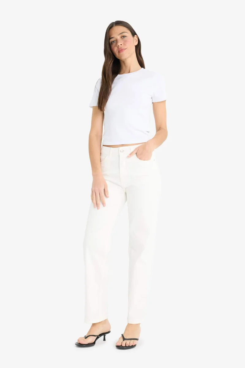 ديفاكتو Comfort Straight Normal Waist Ankle Length Jeans