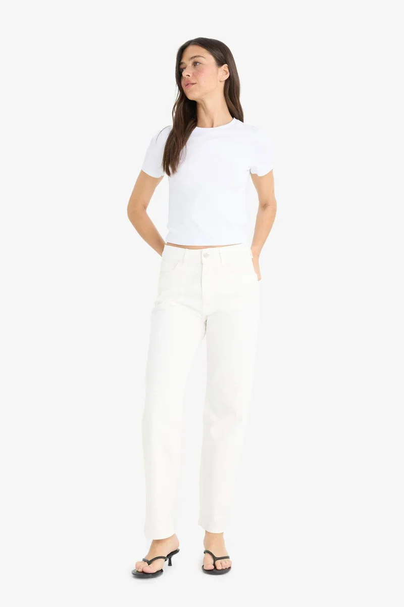 ديفاكتو Comfort Straight Normal Waist Ankle Length Jeans