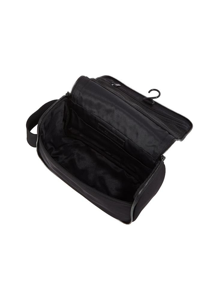 CALVIN KLEIN WASH BAG  - Image 4
