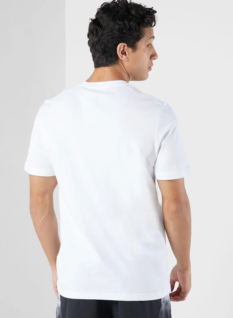 اديداس تي شيرت أديداس  بشعار أبيض للمشي لمسافات طويلة