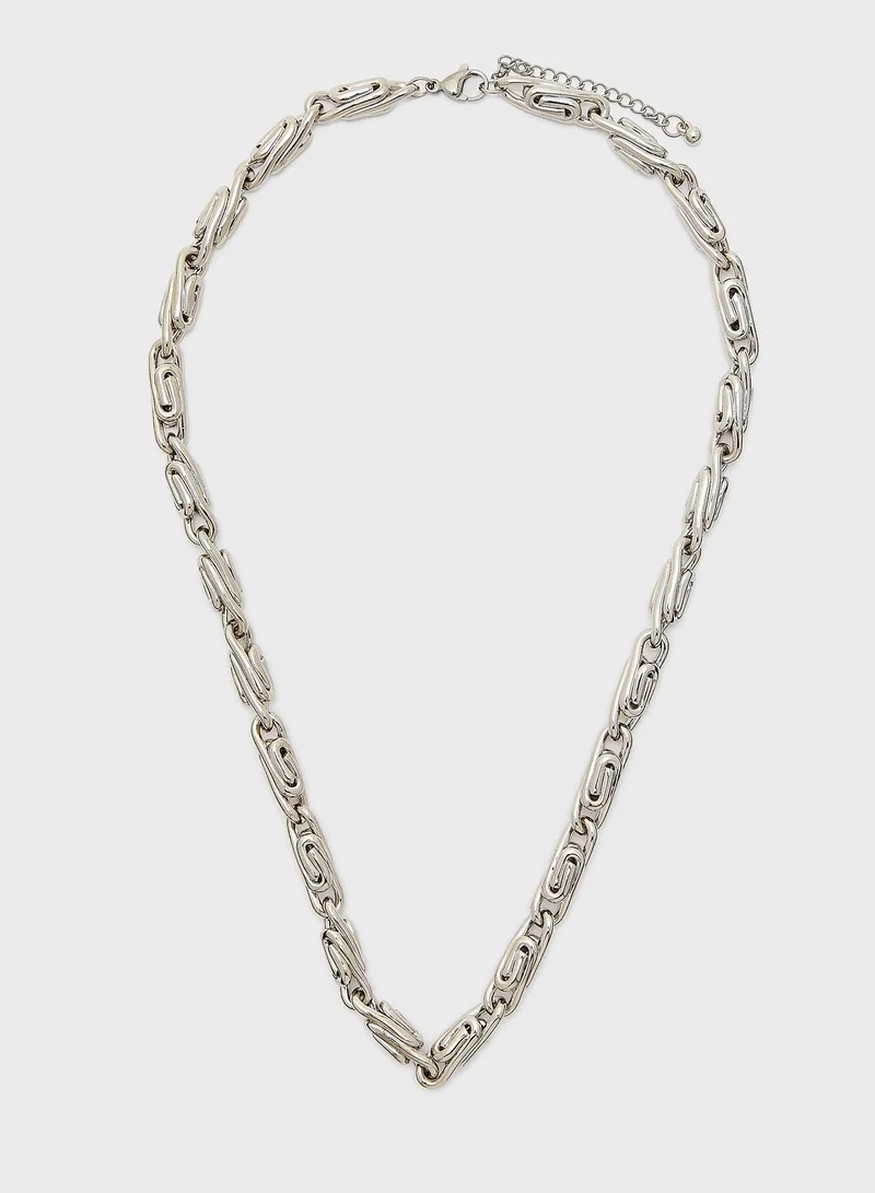 Seventy Five Twisted Chain Necklace