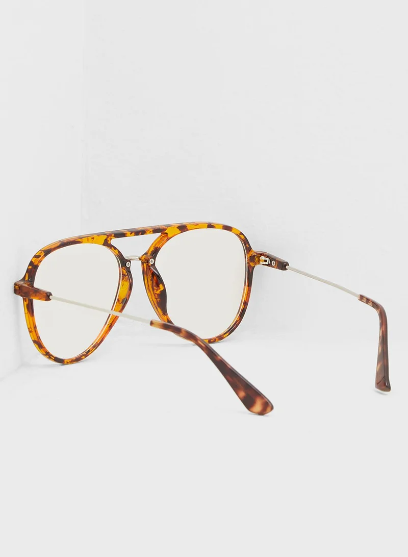 Ginger Navigator Sunglasses