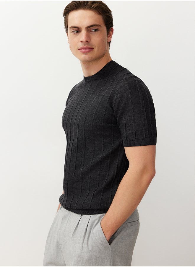 trendyol Anthracite Slim-Narrow Fit Cotton Crew Neck Basic Knitwear T-shirt  - Image 4