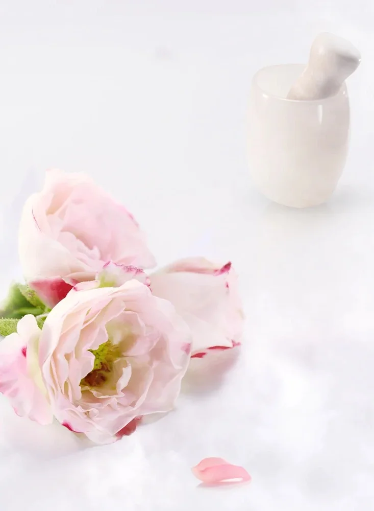 Florasis FLORASIS Floral Dewy In-Porcelain Lipstick M304 Peach Petals