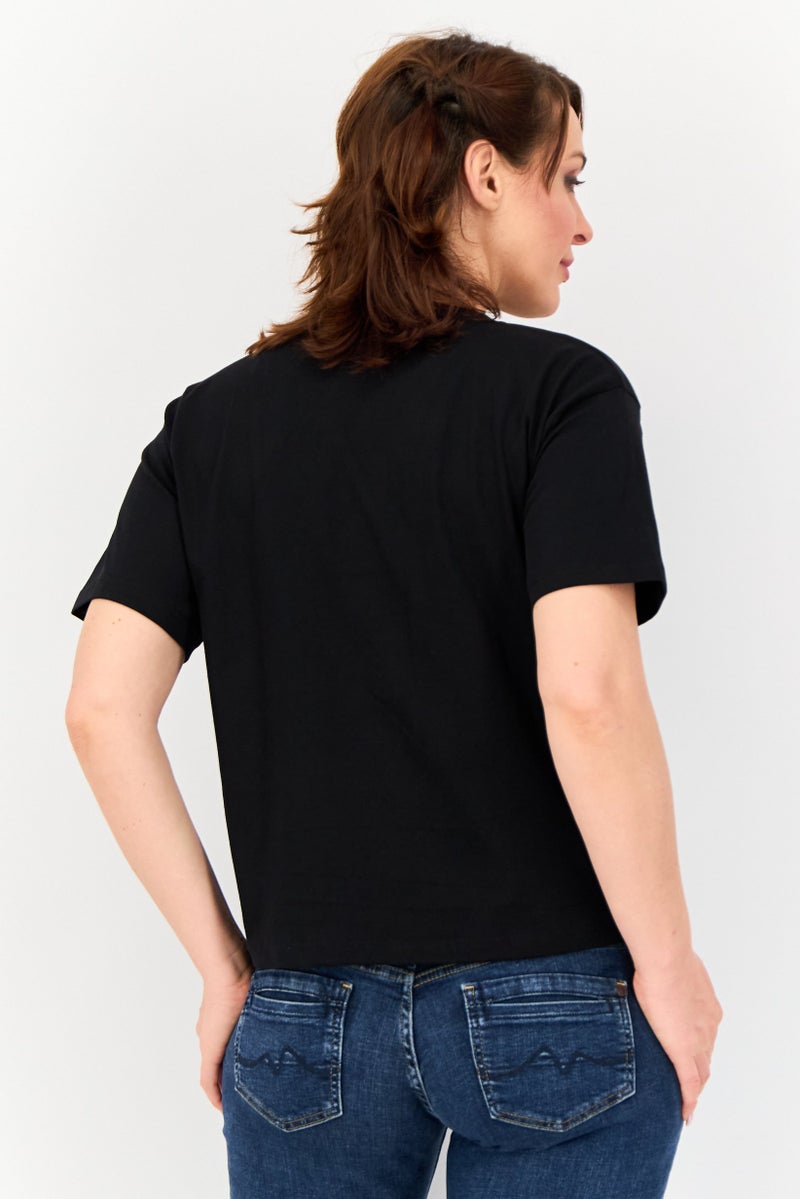 AC/DC تي شيرت قصير الأكمام بطباعة جرافيك للنساء بياقة دائرية، أسود - Image 3