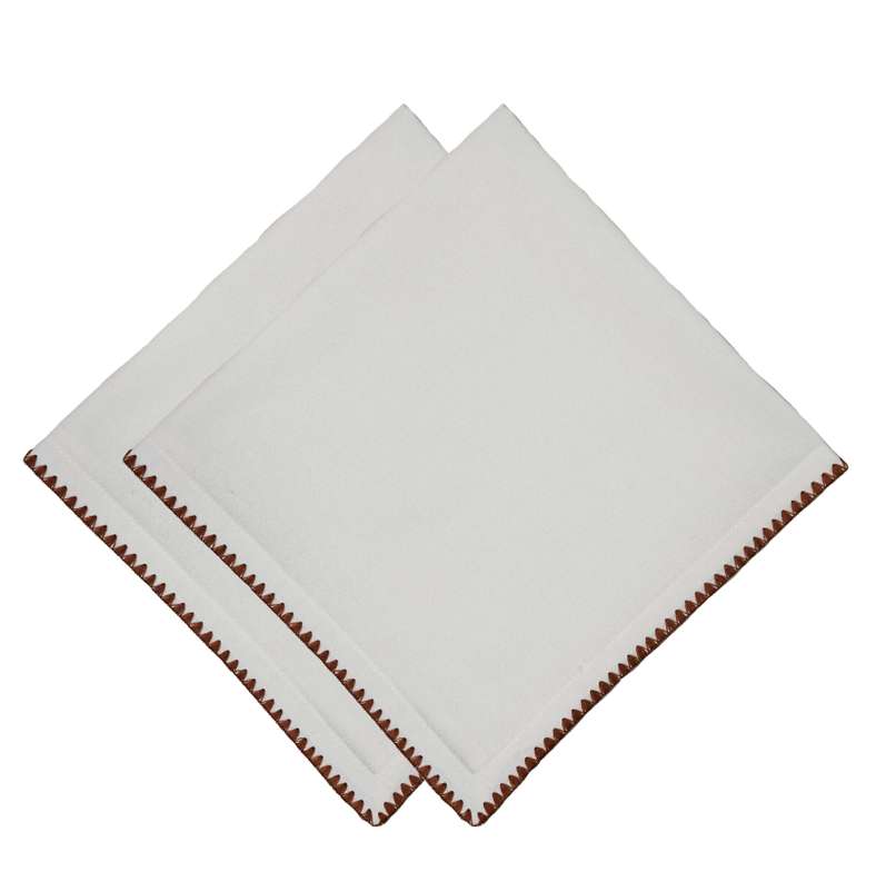 Pan Home طقم مناديل مخيطة على شكل بطانية إيسلاي - أبيض - Image 3