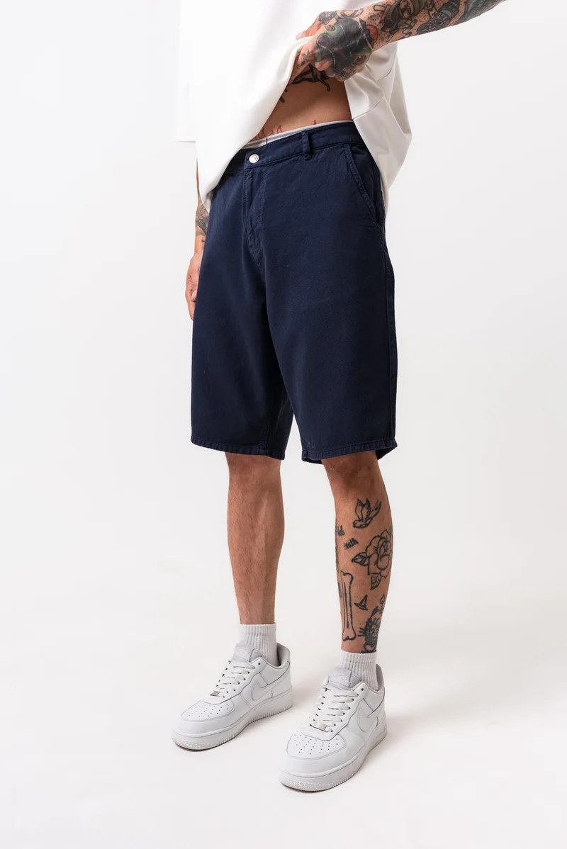 ريسباير شورت رجالي مصبوغ بالقطعة (Garment Dye) لون كحلي