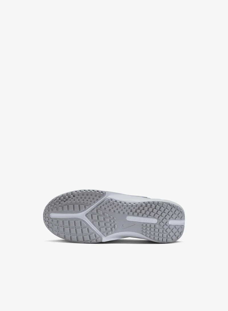 Nike BLACK/WHITE-WOLF GREY Youth Sonic Fly Gs  | Best Price UAE