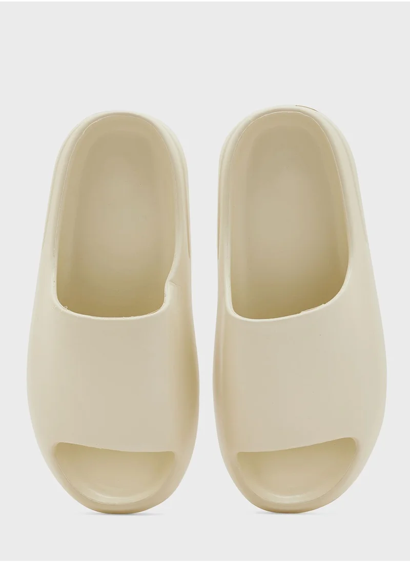 Seventy Five Casual Slides Sandals