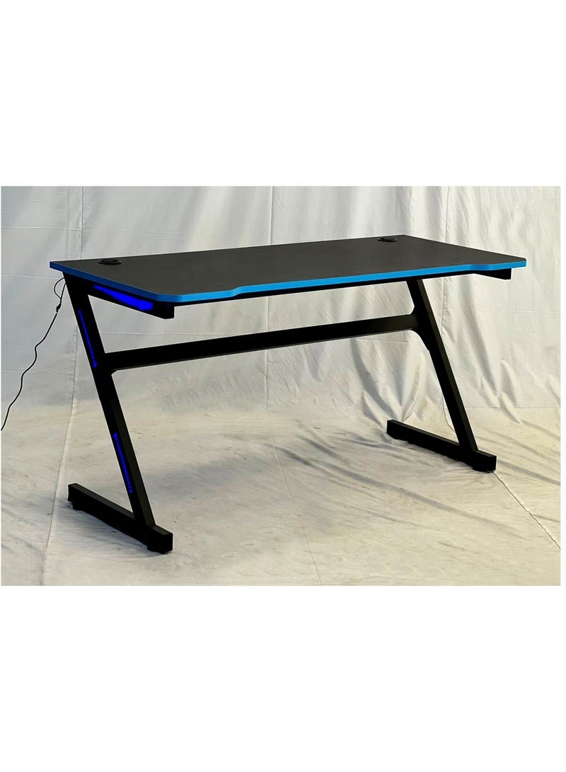 CANDY مكتب ألعاب مع أضواء LED RGB، مكتب كمبيوتر 140*60*72 سم. - Image 1