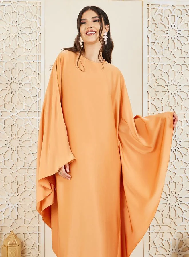 Styli Solid Round Neck Batwing Sleeves Jalabiya
