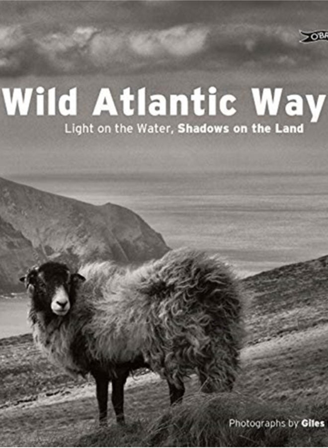 Wild Atlantic Way : Light on the water, shadows on the land 