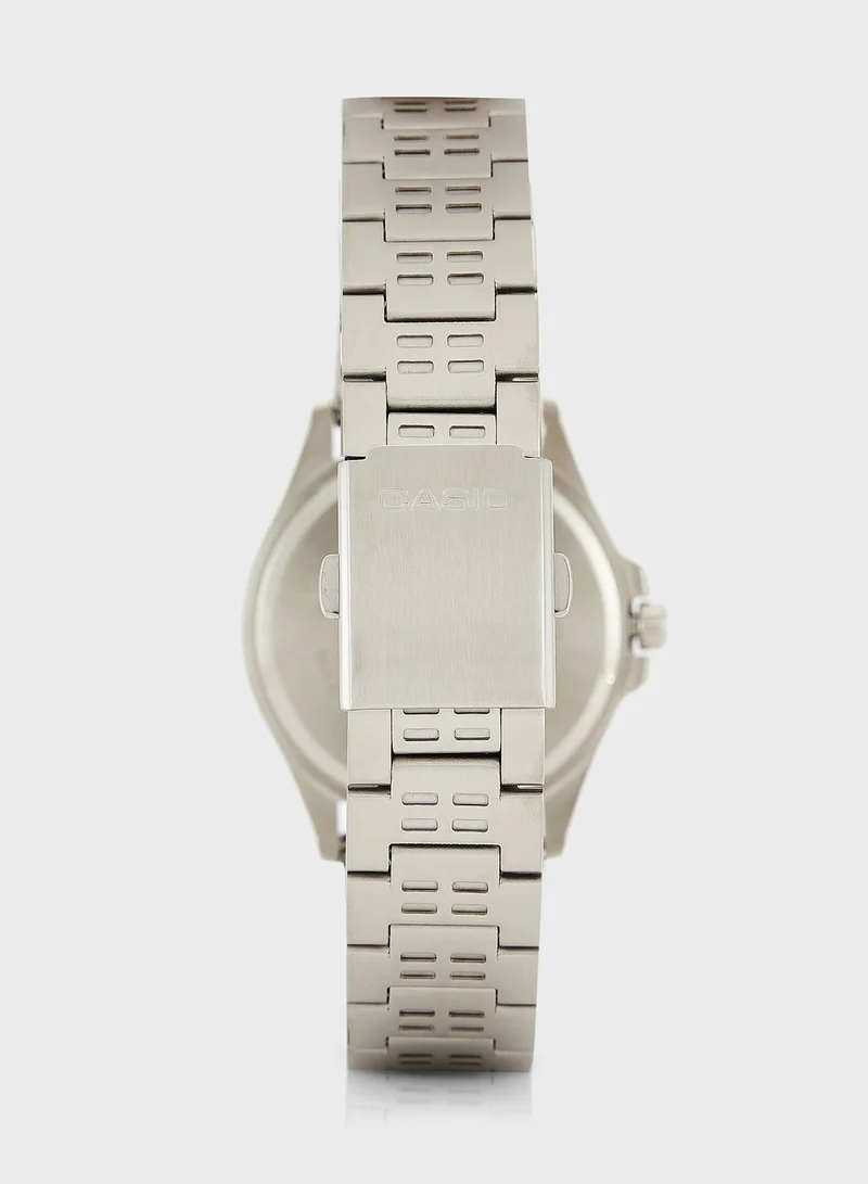 CASIO Analog Watch