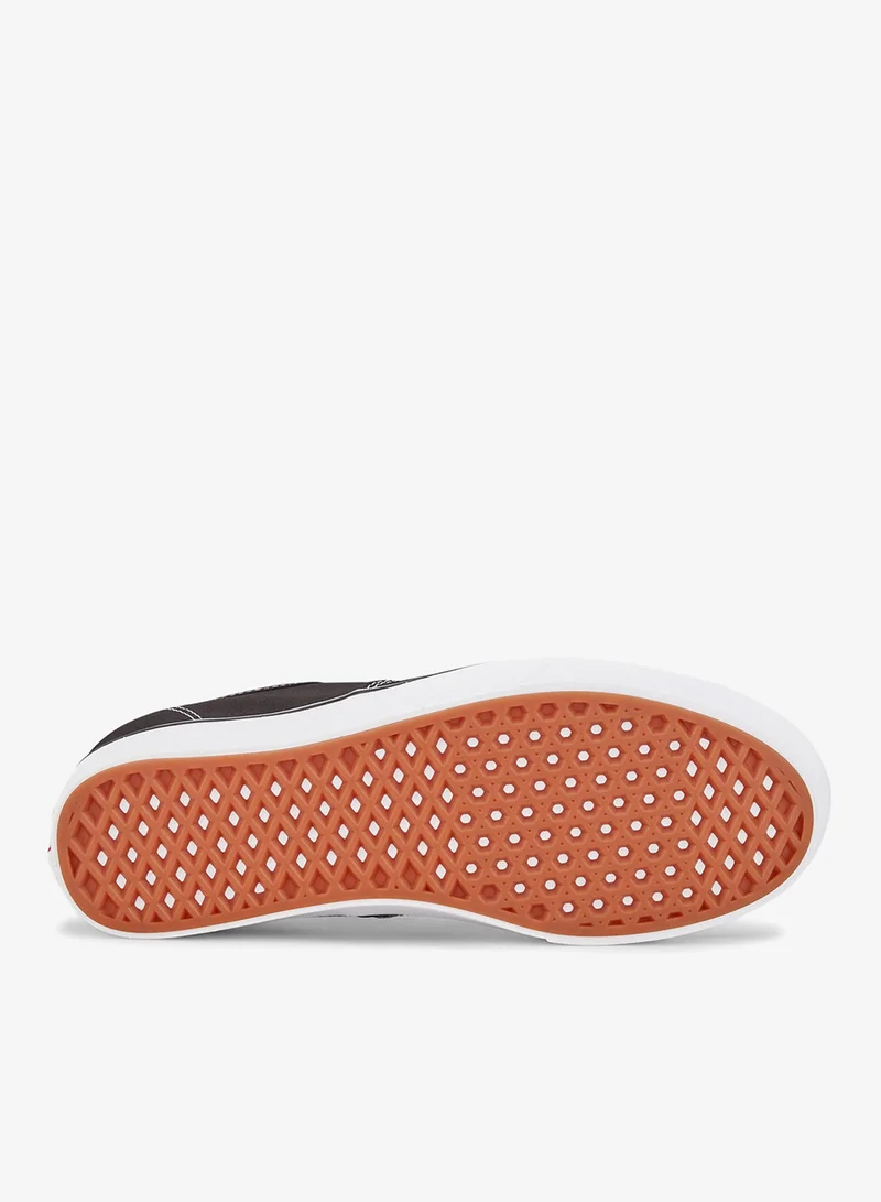 فانز حذاء كلاسيك كامفي كوش اوثنتيك للرجال والنساء