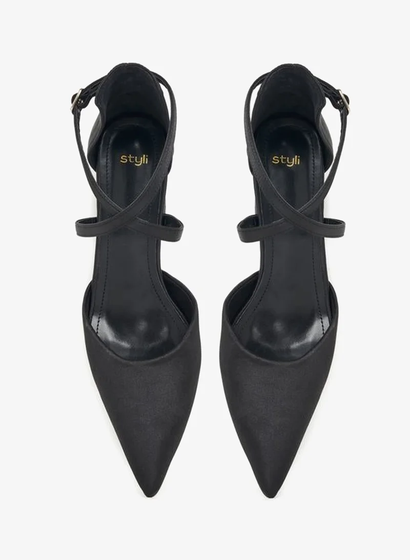 Styli Criss Cross Pointed Toe Block Heel Pumps