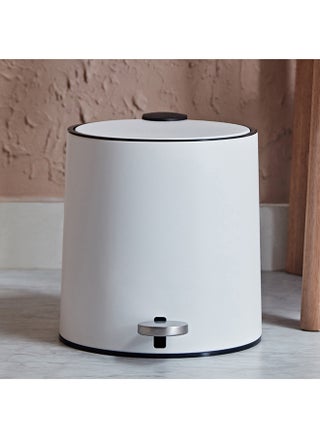 Aristo Soft-Close Pedal Dust Bin with Inner Bucket 5 L - pzsku/ZECEB56D674A1E9B68D6DZ/45/1746799276/f1bf27fa-ef7e-43d1-a13b-f4dfc99f0941