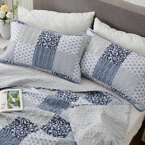 Cozyholy Navy Blue Gray Oversized King Quilt Set 128x120, 3 Piece Quilted Bedspread Set Patchwork Plaid Bedding Comforter Set Reversible Lightweight Microfiber Bed Spread Coverlet Set for All Seasons - Image 5