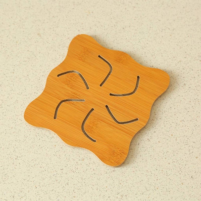 SIYANSHU SIYANSHU Natural Bamboo Trivets for Hot Dishes - SIYANSHU Slip Heat Resistant Multifuntion Kitchen Hot Pads Tool for Bowl Mats, Dish Mats, Placemats, and Drink Coasters (Pack of 4(Small), Wooden)  - Image 3