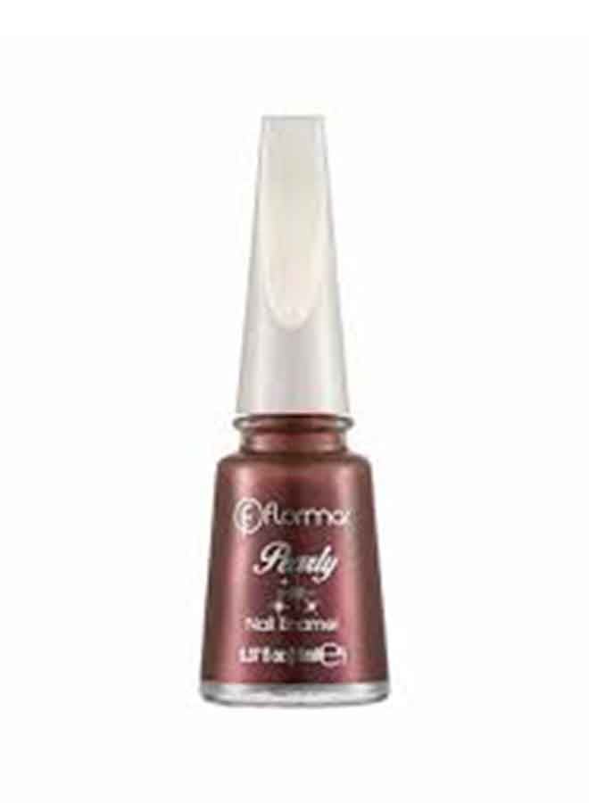 Pearly Glow On Your Nails Red