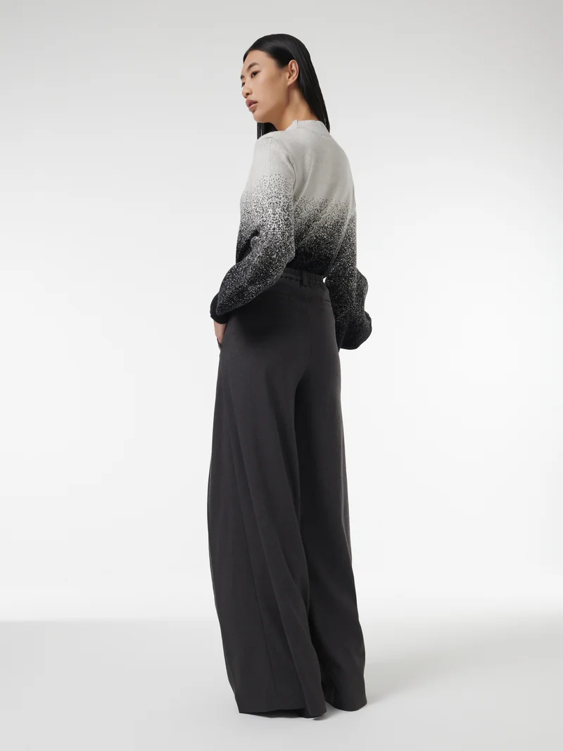 ليم كنزة مُحاكة بألوان متدرجة