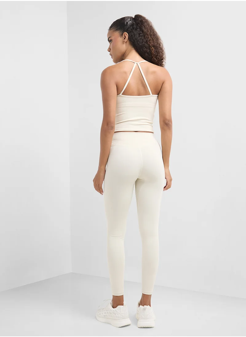 فورورد Strappy Seamless Vest & Sculpting Leggings Set