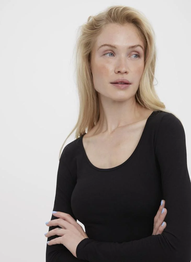 Vero Moda  Casual Crew Neck T-Shirt for Women | Best Price UAE