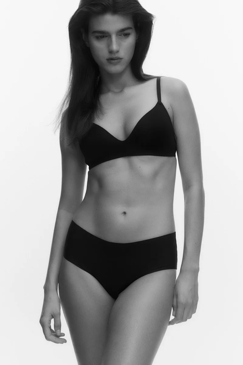 H&M 3-pack invisible hipster briefs