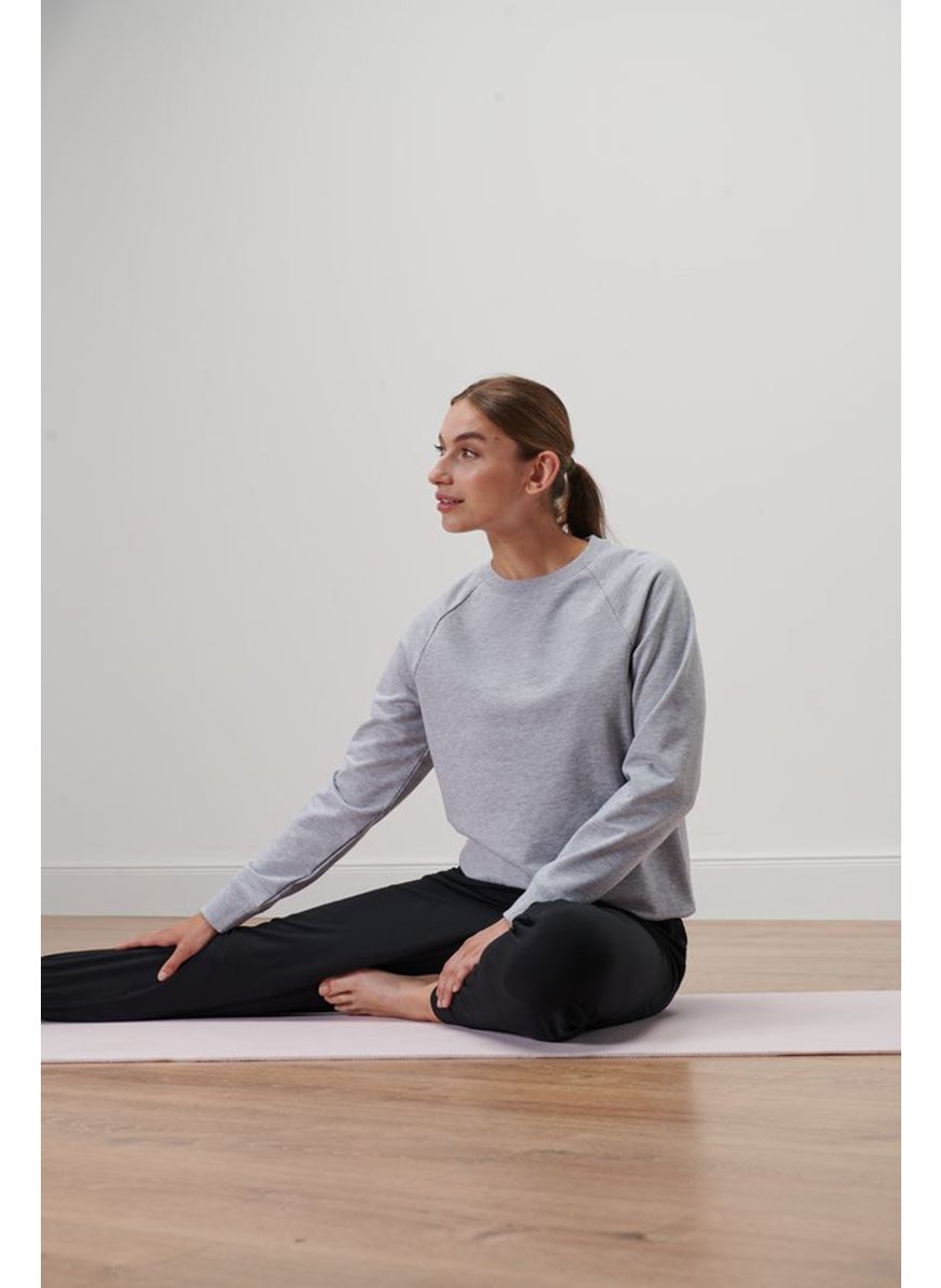 Tchibo Women Sportswear Fit Long Sleeves Yoga Sweatshirt, Light Grey  - Image 1