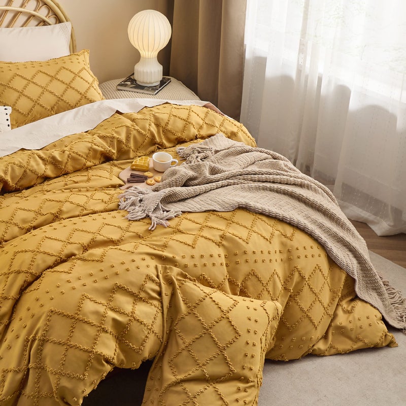 Bedsure 3 Pieces Boho Duvet Cover Set King Size, Breathable & Soft Bedding for All Seasons, Includes 1 Duvet Cover (265 cm x 230 cm) with Zipper Closure and 2 Pillow Shams (50 x 90 cm), Mustard Yellow - Image 4