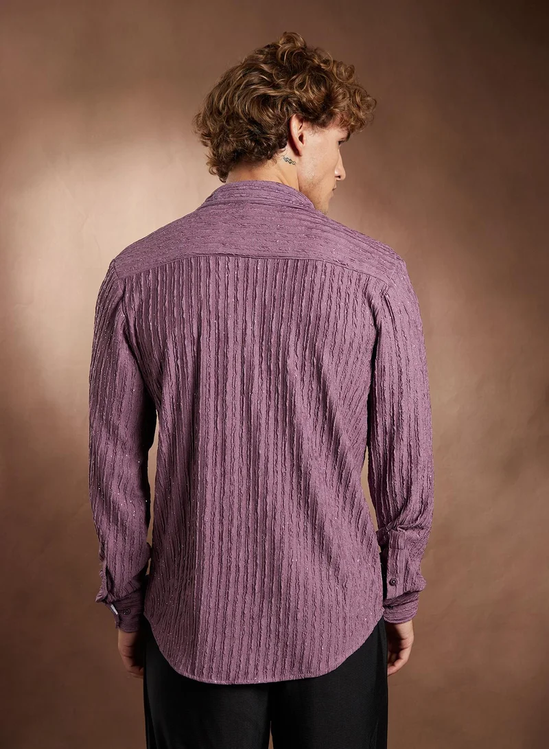 Campus Sutra Campus Sutra Men's Grape Purple Trough-Crease Shirt For Casual Wear | Spread Collar | Long Cuffed Sleeves | Button Closure | Shirt Crafted With Comfort Fit For Everyday Wear