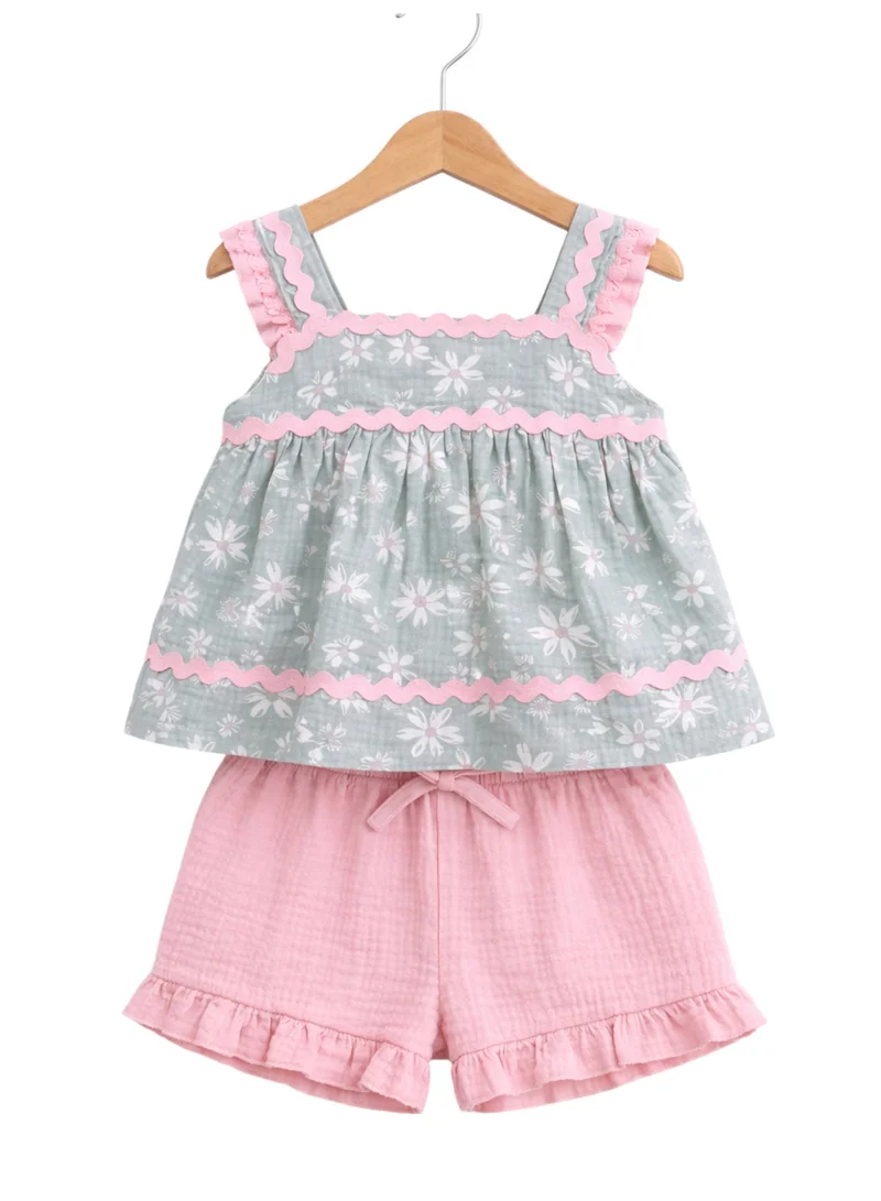 فكتور اند جين Baby Girls Sleeveless Smocked Top & Ruffle Shorts Set with Headband and sunglasses